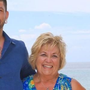 Meet your Posher, Bonnie